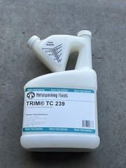 Brand New Master Fluid Solutions TRIM TC 239 2 Qt Paintable Anti-Foam/Defoamer