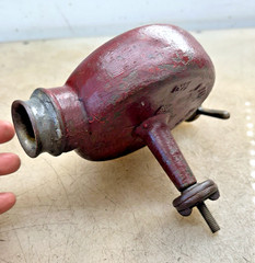 DIVINE’S RED DEVIL WATER MOTOR Very Nice Original Piece! Great Original Paint!!