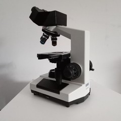 OMAX TRINOCULAR DIGITAL DARK FIELD PHASE CONTRAST COMPOUND MICROSCOPE 40X-2500X