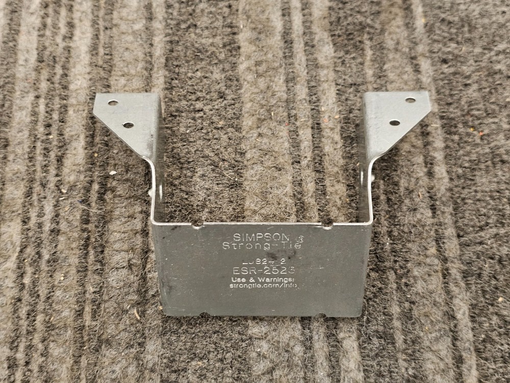 (QTY 30) Simpson Strong-Tie LUS24-2 Light-Capacity U-Shaped Hanger 18 Gauge