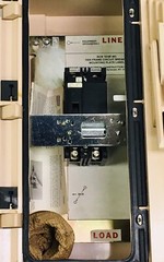 CROUSE HINDS NCB1018F-WT100EHB24 100AMP NCB SERIES CIRCUIT BREAKER ENCLOSURE NEW