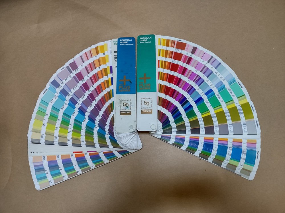 Pantone Formula Guide – solid coated & uncoated – two book set 2013 edition
