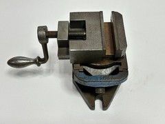 VR WESSON USA Compound Universal Milling Grinding Angle Vise, 3″ Jaws, 3 Axis