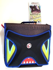 Case-it X-Hugger 2-Inch Round Ring Zipper Binder with Book Holder on Front,