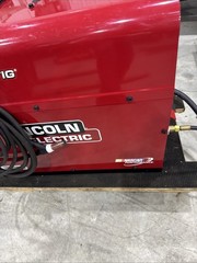 Lincoln Precision TIG 225 TIG Welder with Torch, Foot Pedal Ground clamp Chord