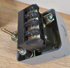 Square D 4×678 Pressure Switch 145-175psi Pumptrol