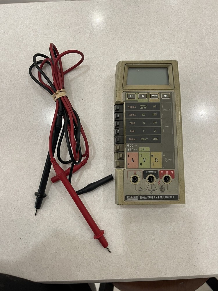FLUKE 8060A MULTIMETER -TESTED WORKS