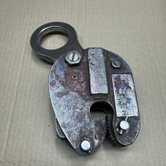 Renfroe Vertical Lift TL – 1/2 Ton Plate Clamp 0-5/8 Thickness – Rigging