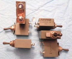New / NOS Sensata AIRPAX AP1-1-49-502 CIRCUIT BREAKER 1 POLE 5AMP 240v 400Hz