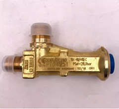 1pcs New CASTEL safety relief valve 3061/2C280（NPT 1/4 28KG)