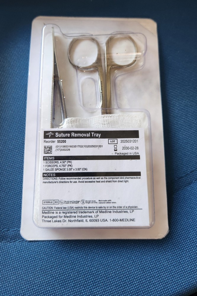 Medline Sterile Suture Removal Tray with Forceps and Scissors Emergency Medicine