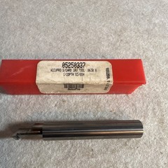 AccuPro Solid Carbide 0.063”grv tool turning .375in 05250337