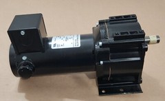 *NEW* Rae Corporation 3130298 DC Motor 90Vdc 61Rpm 1.5A 113 In.Lb TENV +Warranty
