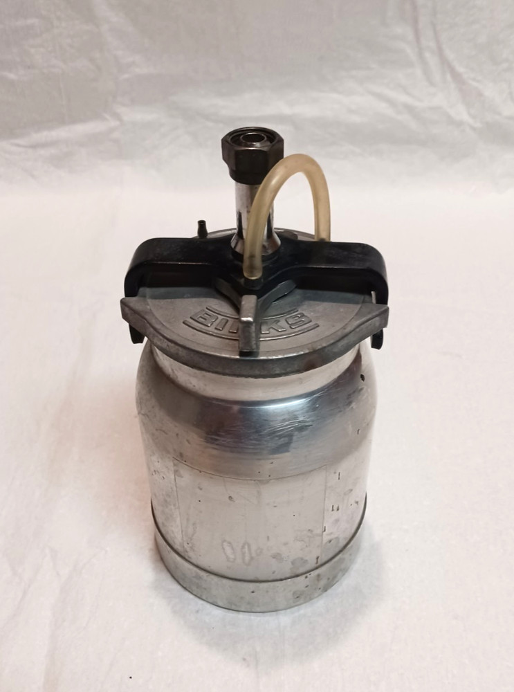 Binks Model 81-550? 1-Quart Aluminum Siphon Cup Spray Gun 3/8 NPS – Unused