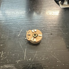Mallory Midgetrol UR352-R Rotary Potentiometer 3500Ω #2 Taper Panel Lug