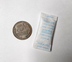 10 Pack ULINE 1/2 gram Silica Gel Desiccants Moisture Adsorbent for Trail Cams.