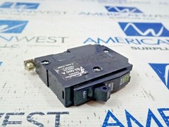 Square D QHB120 Single Pole 20 Amp 120/240 Volt 65K Bolt On Breaker Lot Of 3
