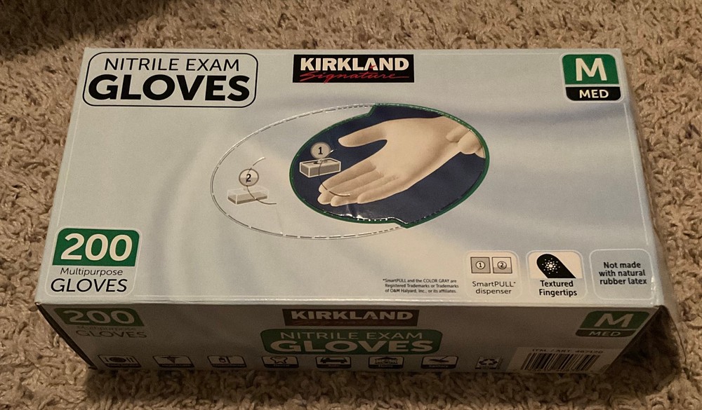 Kirkland Signature 5535271 Nitrile Exam Multi-Purpose Gloves, Size M – 200 Pack