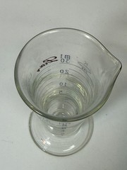 Eli Lilly 30mL/1oz Footed Graduated Beaker + Pharmacy Spatula Set, Boxed VTG
