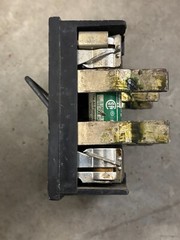 BOLTSWITCH PR322 60A 3POLE 240VOLT FUSE HOLDER PULLOUT