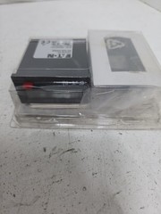 Eaton E5-024-C0400 Electronic Totalizer 8 Digit LCD Counter E5 Series **NOS**