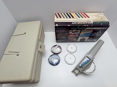 Vintage DYMO Organizer 1610 Label Maker in Original Case w/2 Extra Wheels/Tape