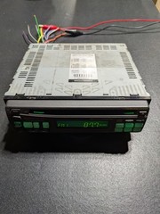 Alpine CDM-7833 In-dash CD Receiver (CD not working – See Description)