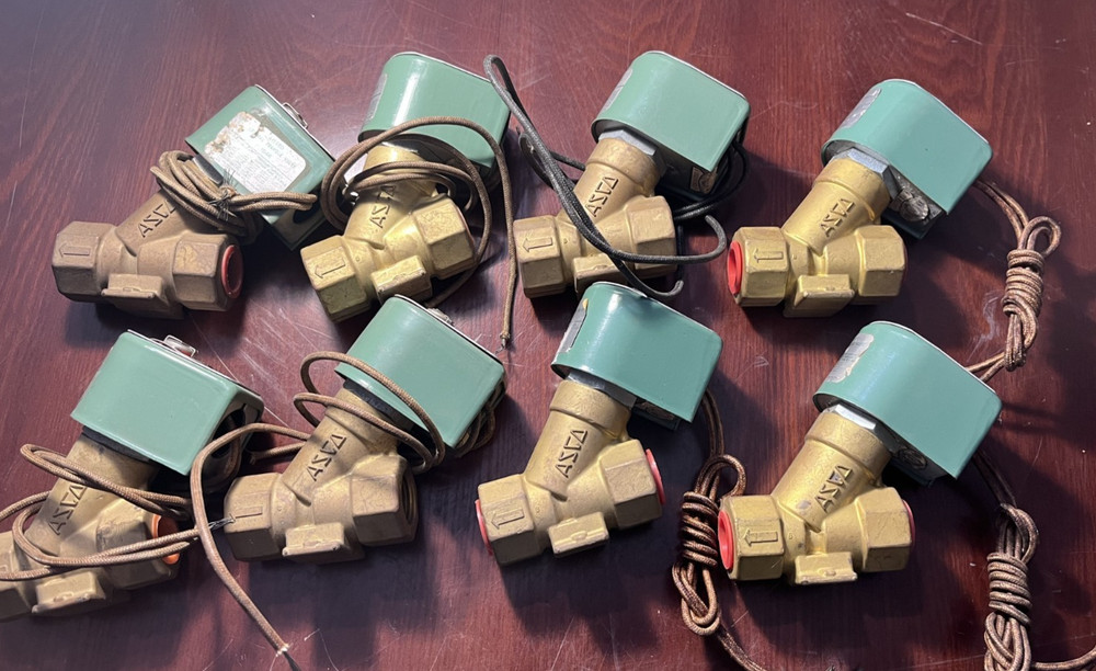 Lot of 2 each Asco 8222847 120V Steam Service Solenoid Valve (Box 26-047)