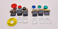 Schneider ZBV-G3, ZBE-102, ZBE-101 Monetary, E Stop, Turn, Indicator Lot of 6
