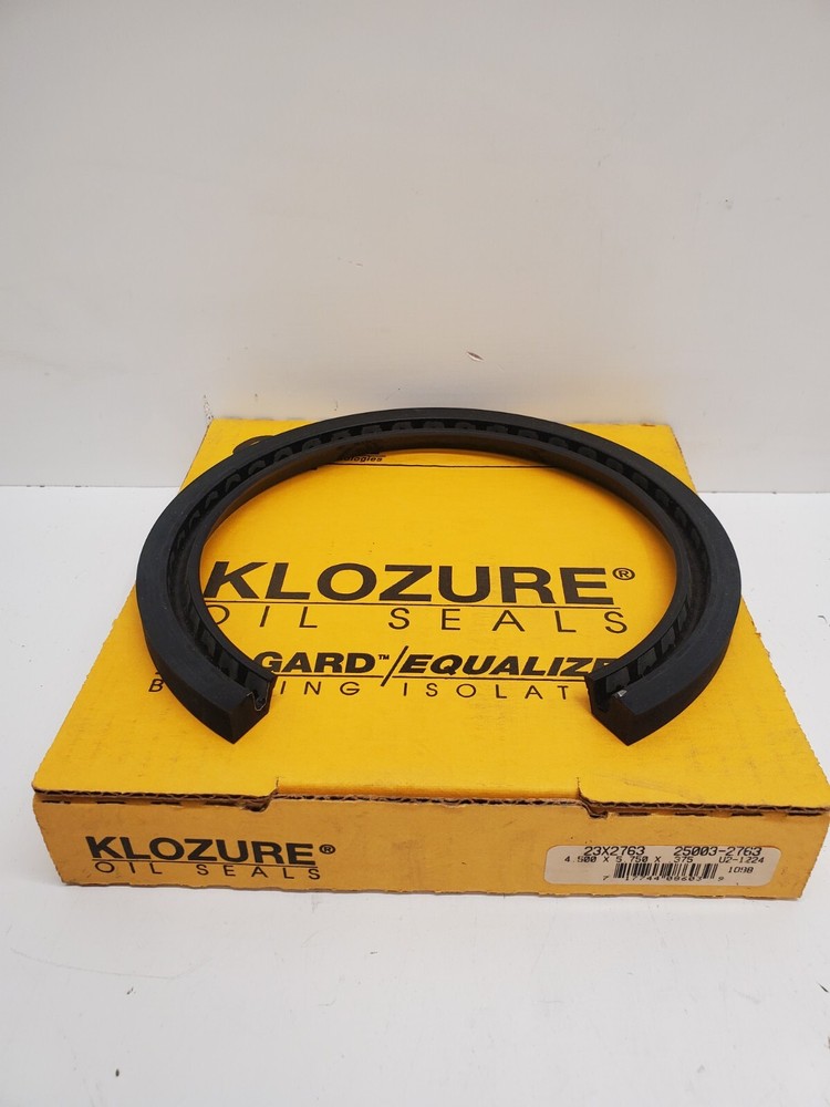 NEW OLD STOCK! GARLOCK KLOZURE 23X2763 4.500X5.750X.375 OIL SEAL 25003-2763