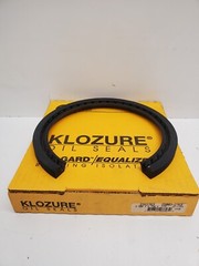 NEW OLD STOCK! GARLOCK KLOZURE 23X2763 4.500X5.750X.375 OIL SEAL 25003-2763