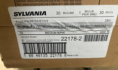 Sylvania FO28/835/XP/SS/ECO3 22178 T8 28W 48 in 4 ft. NEW LOT OF 5 bulbs