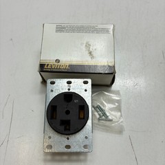 LEVITON 278 GROUNDING POWER OUTLET FLUSH MOUNT 4 WIRE 3 POLE 30 Amp (LOT OF 4)