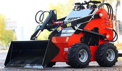 New TYPHON STOMP 1,800lbs Mini Skid Steer 23HP Wheel Gas EPA B & S Engine