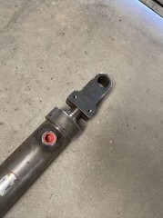NOS HEAVY DUTY AMREP Hydraulic Cylinder 46-1/2″ Length (unknown model)