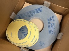 NORTON,39C100-I8VK,CRYSTOLON GRINDING WHEEL 14″X1-1/2″X5″ 1800RPM BOX OF 5