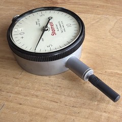 Starrett Dial Indicator .0005″ Graduation 8.000-12.125″ Range No. 84-134-7 USA