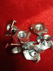 (10) 3/8″-16 x 7/16″ – 4 PRONG- TEE NUTS (T Nuts) ZINC *Larger Qty in our store*