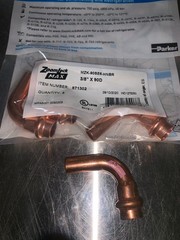 3/8 ACR PRESS SERVICE 90 ELBOW – (MZK-90SE6-HNBR) – ZoomLock MAX Parker Hannifin