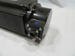 Tamagawa SEIKI 1008N8280E235 AC Servo Motor 2.0 KW 200 V 50601-0054