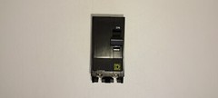 SQUARE D QO200 60 Amp Molded Case Switch Yellow Face