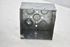 Lot of 5 Square Box Enclosures 4″ x 2-1/8″ Depth 2 Gang 30 cu in Silver