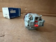 IDEC CONTROL UNIT AVN301N-R NEW