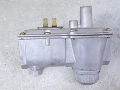 Carrier Bryant Model 1/2 A 643 HVAC Furnace Gas Control Valve