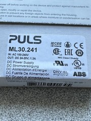 NEW PULS ML30.241 DC Power Supply IN 100-240Vac OUT 24-28Vdc 30W 1.3A Din Rail