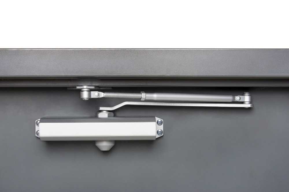 commercial door closer uh4031