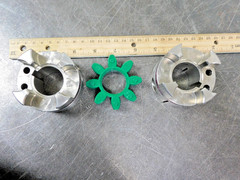 R&W Jaw Shaft Coupling Clamping 1-1/4″ to 1-1/4″ 1.250 Stainless Steel