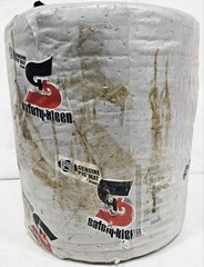 Pig-Mat Roll 14 Gal 16” X 150′ Universal Gray Polypropylene – 4 in 1 -Medium Wt