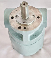 BSM BROWN&SHARPE NO.557 FOOT MOUNTED ROTARY GEAR PUMP *SELLER REFURBISHED*