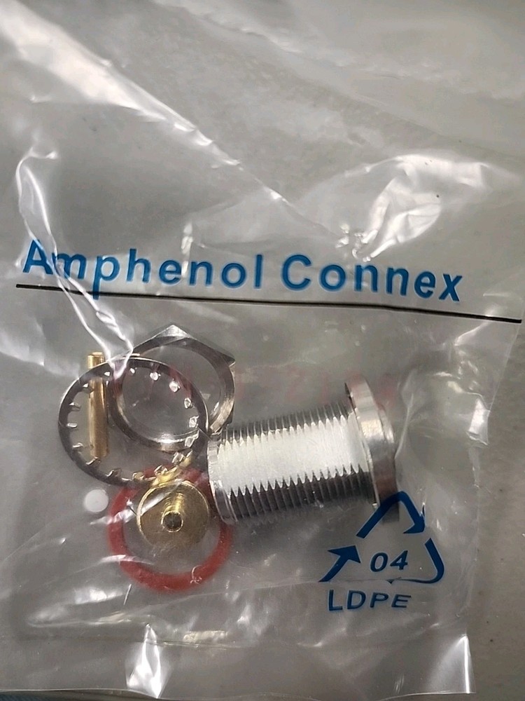AMPHENOL 172138, N Type Connector Jack, Female Socket 50 Ohms Panel Mount (x6)